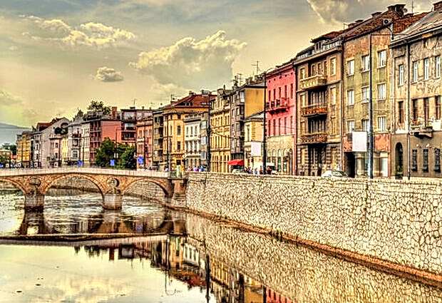 5 Ülke Balkan Rotası Turu (Eko Paket) | A Jet Havayolları ile